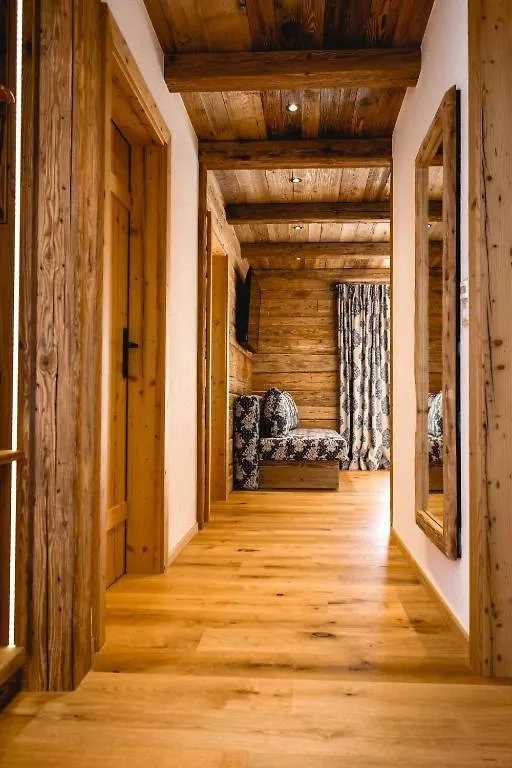 Cupids New Chalets Ischgl