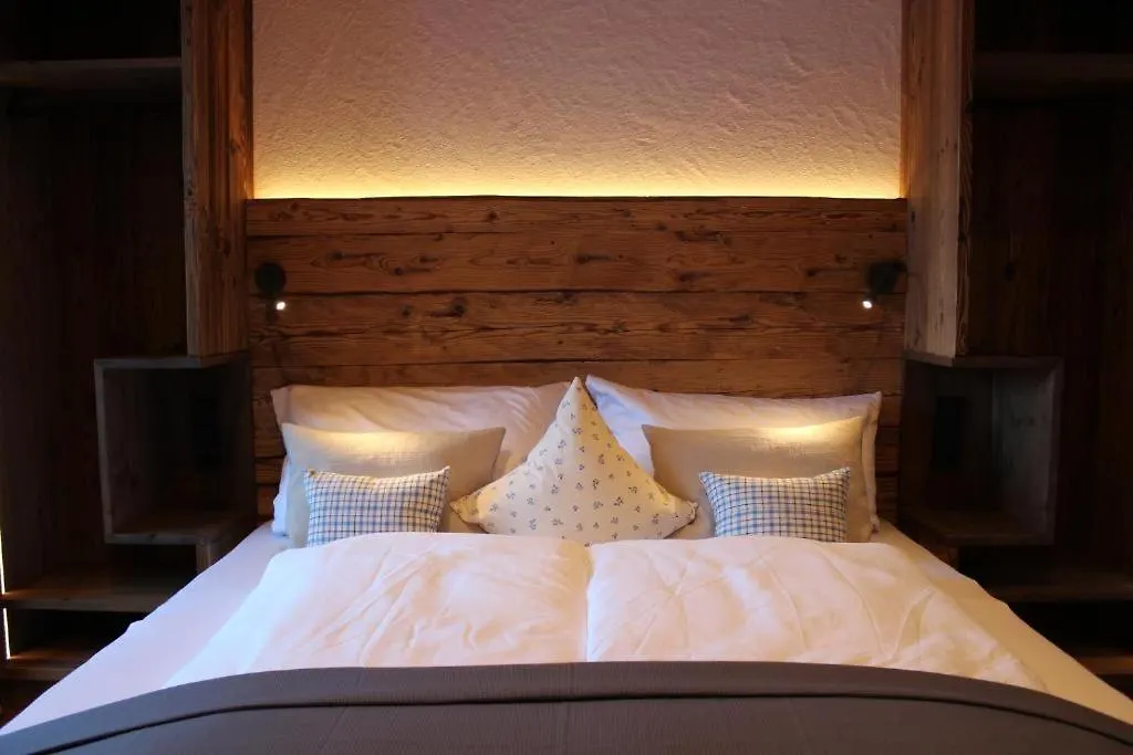 Cupids New Chalets Ischgl Avusturya