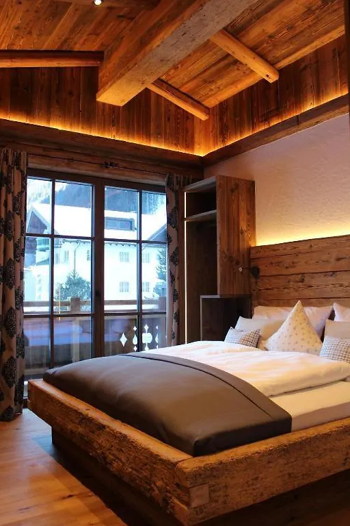 Cupids New Chalets Ischgl
