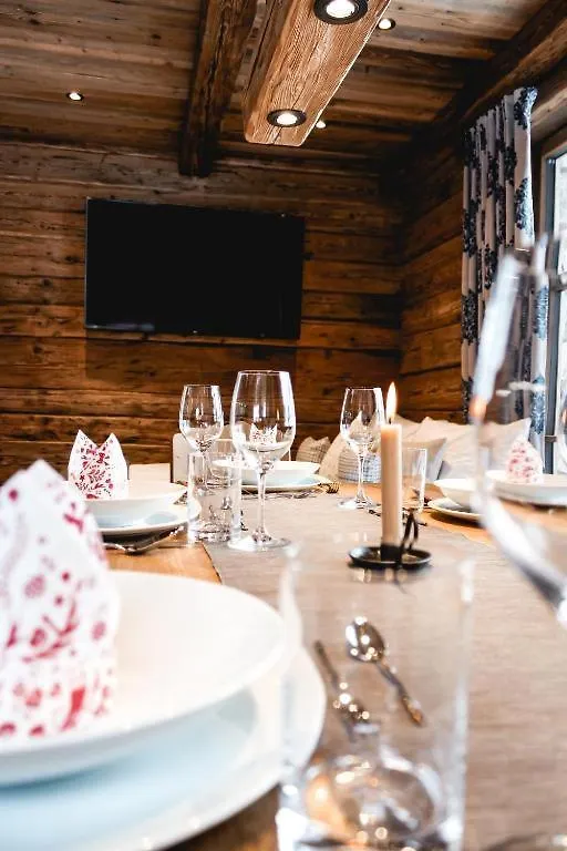 Cupids New Chalets Ischgl